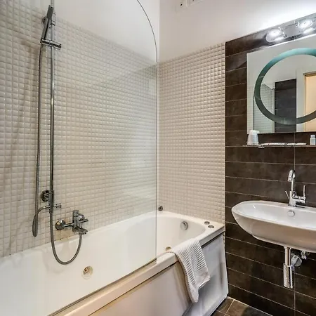 Bed & Breakfast Deko 4*